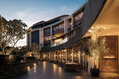 Capella Singapore - Image 16