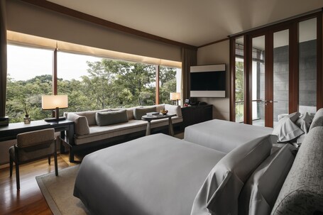 Capella Singapore - Image 12