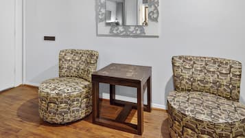 Standard Room, 2 Double Beds | Desk, iron/ironing board, free WiFi, bed sheets