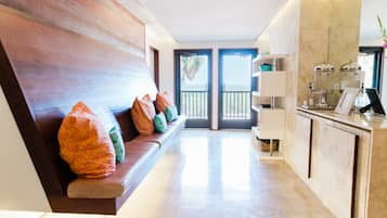 Body treatments, aromatherapy, hot stone massages, deep-tissue massages