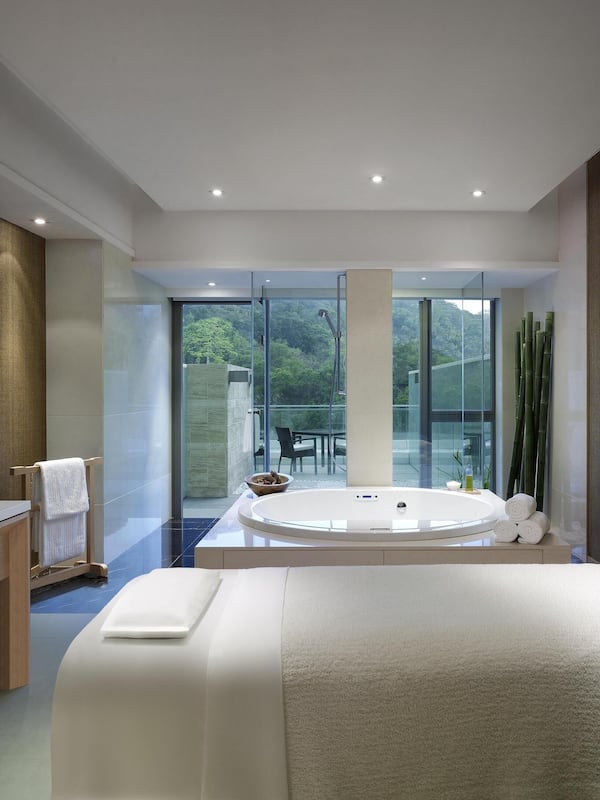 Hydrotherapy, aromatherapy, body wraps, body scrubs, facials