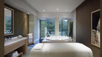 Hidroterapia, aromaterapia, envolturas corporales