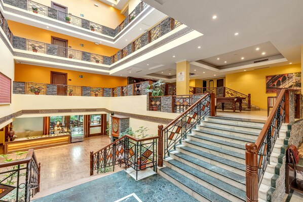 Lobby - Club Mahindra Snow Peak Manali (Manali)