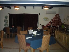 Breakfast area
