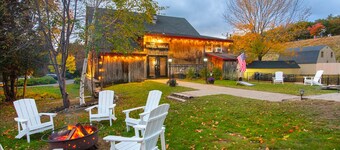 Whitneys Inn at Black Mountain