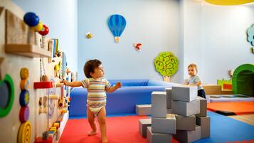 Aire de jeux - intérieure