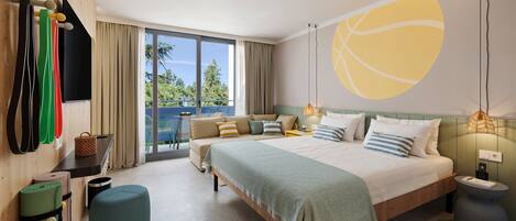 Habitació triple superior | Minibar, caixa forta a l'habitació, escriptori i wifi gratuïta