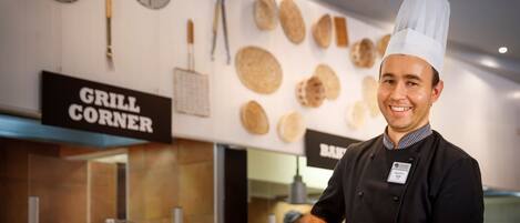 2 restaurants, breakfast, lunch, dinner served; Mediterranean cuisine