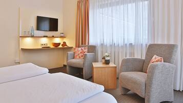 Standard (with shower)