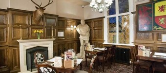 Castle Hotel