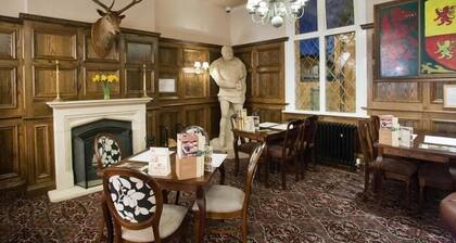 Castle Hotel