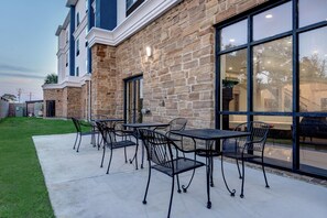 Property amenity - Wyndham Lake Charles Casino Area (Lake Charles)