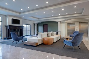 Lobby - Wyndham Lake Charles Casino Area (Lake Charles)