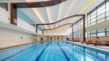 Indoor pool, pool loungers, lifeguards on site