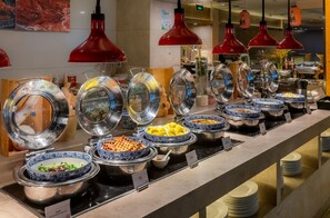 Se sirven desayunos, almuerzos y cenas