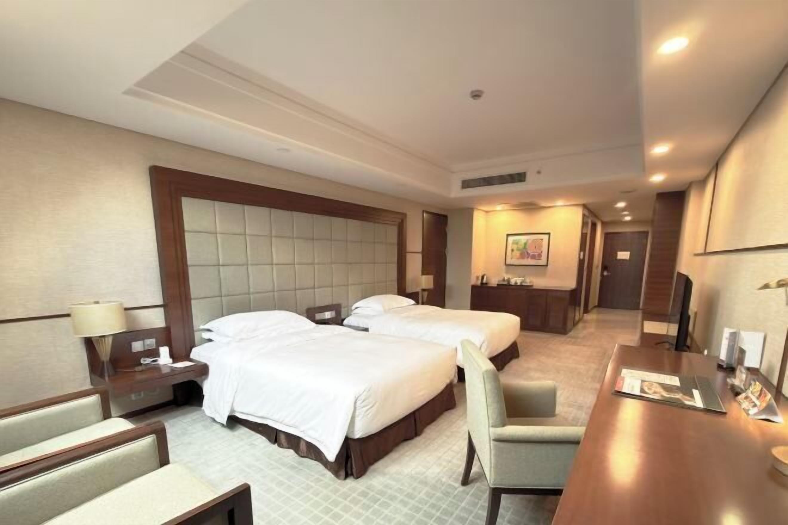 Literie de qualité supérieure, minibar, coffres-forts dans les chambres