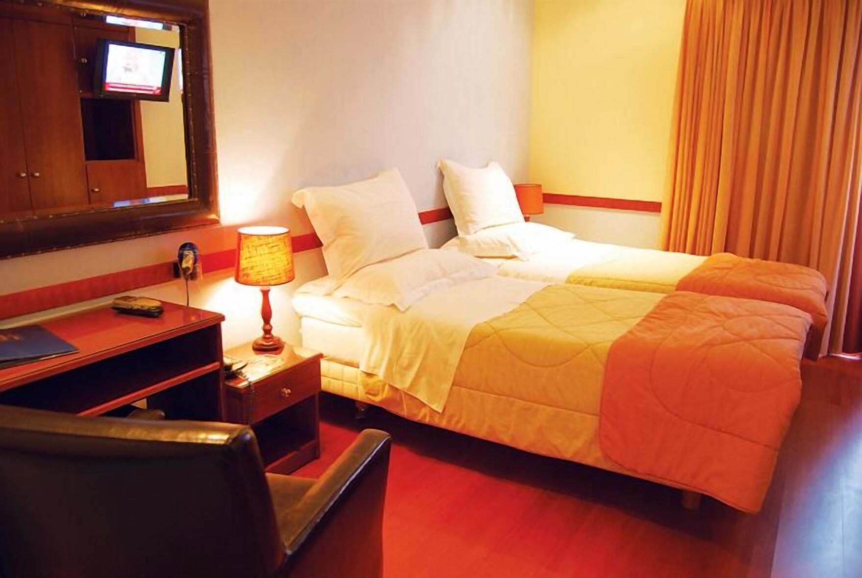 In-room safe, desk, free WiFi, bed sheets