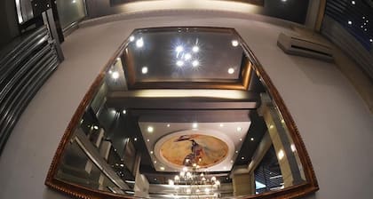 Ephira Hotel