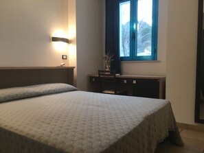 Standard Room, 1 Double Bed