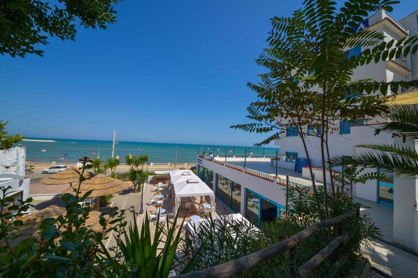 숙박 시설의 전망