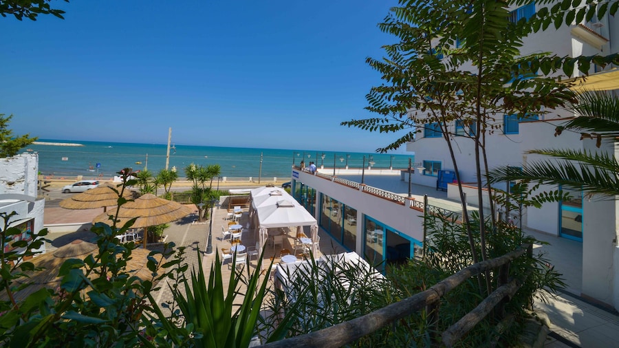 Riviera Hotel Residence