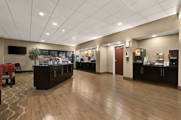 Café da manhã com buffet grátis