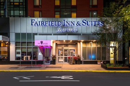 Fairfield Inn by Marriott New York Manhattan Times Square - Image 4
