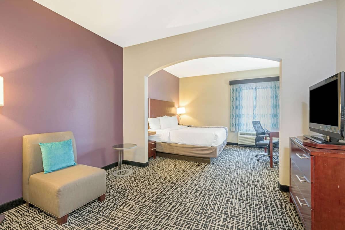 Premium bedding, desk, blackout curtains, iron/ironing board