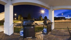 Aire de pique-nique/barbecue