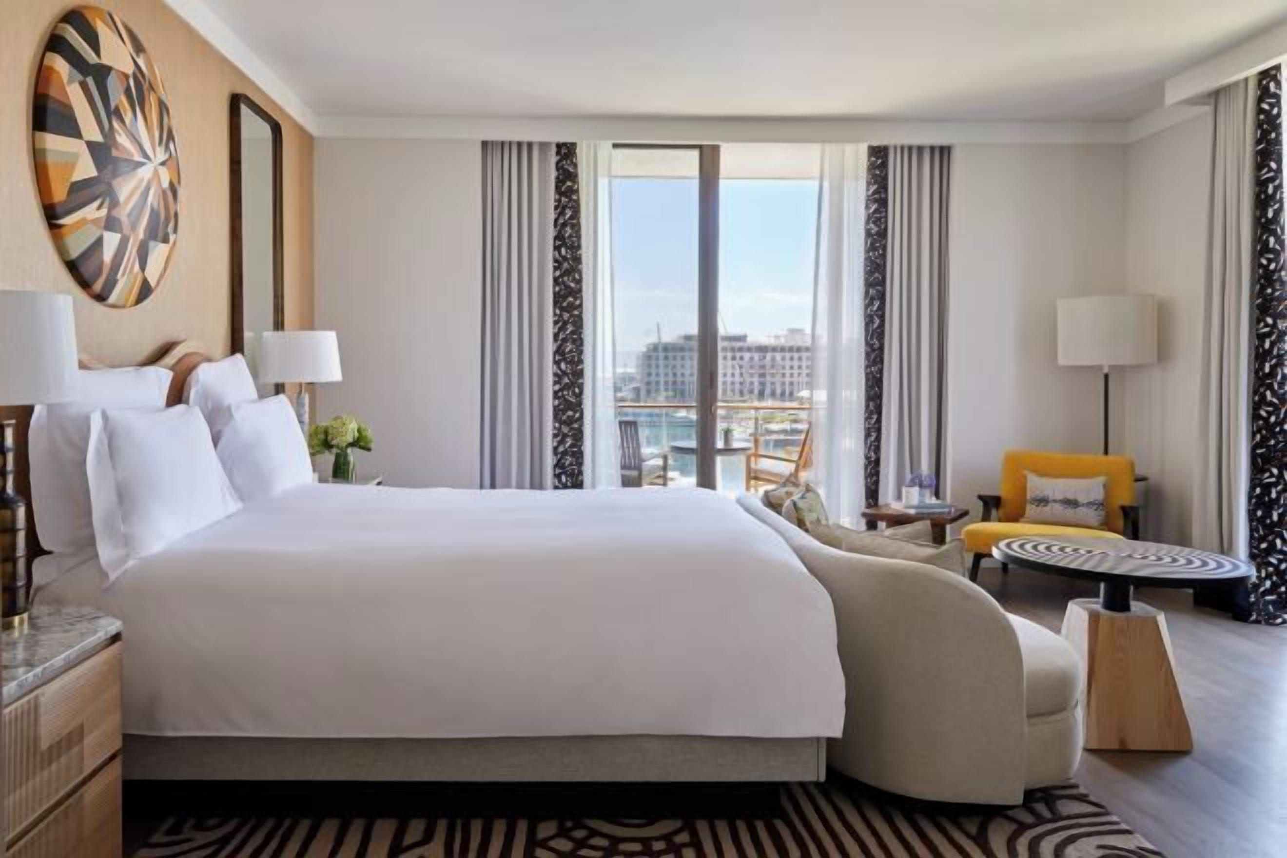 Premium bedding, down comforters, pillowtop beds, free minibar items
