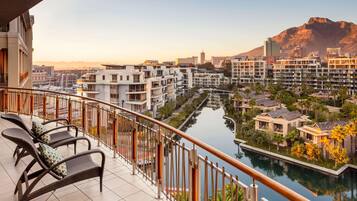 Suite (Table Mountain) | View from room