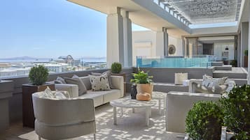 Penthouse (Lion's Head) | Hochwertige Bettwaren, Daunenbettdecken, Pillowtop-Betten