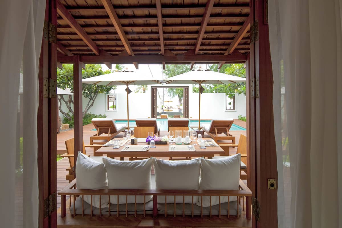 2 bedrooms, premium bedding, Select Comfort beds, minibar