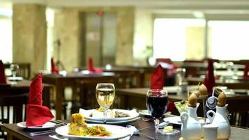 Lunch and dinner served, local and international cuisine