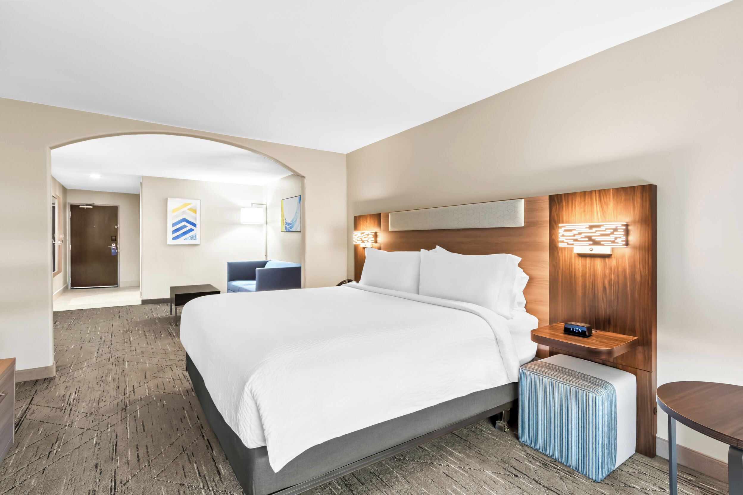 1 bedroom, egyptian cotton sheets, in-room safe, desk