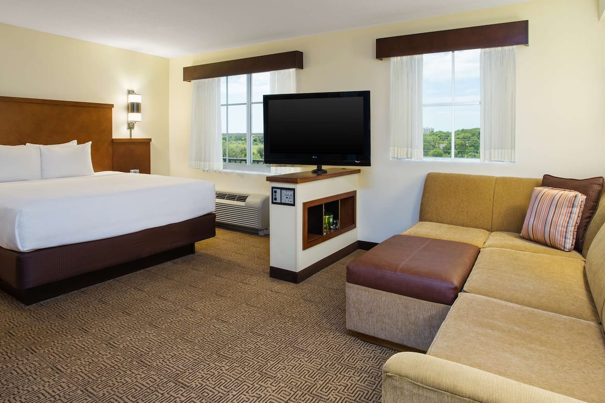 Ropa de cama de alta calidad y camas con pillow-top