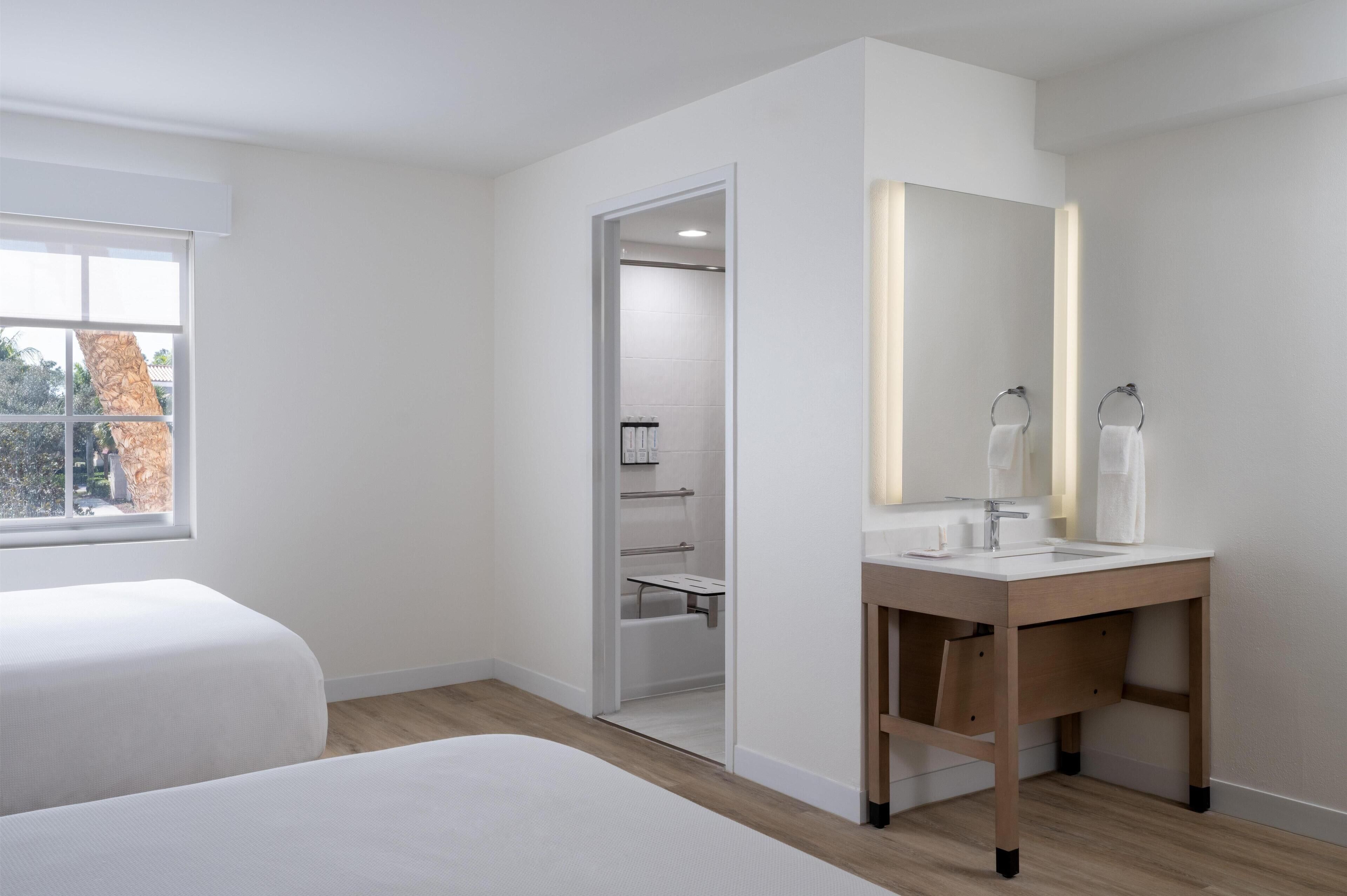 Photo - Hyatt Place Fort Myers Estero - Newly Renovated