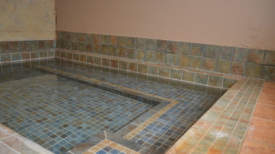 Riverside Hot Springs Inn & Spa - Adults Only