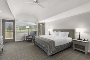 Iron/ironing board, free cots/infant beds, free WiFi, bed sheets - Waynesville Inn and Golf Club, Tapestry Collection by Hilton (Waynesville)