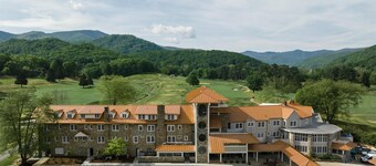 Waynesville Inn and Golf Club, Tapestry Collection by Hilton