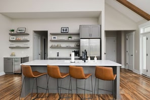 Cottage, 4 Bedrooms | Private kitchen | Coffee/tea maker - Waynesville Inn and Golf Club, Tapestry Collection by Hilton (Waynesville)