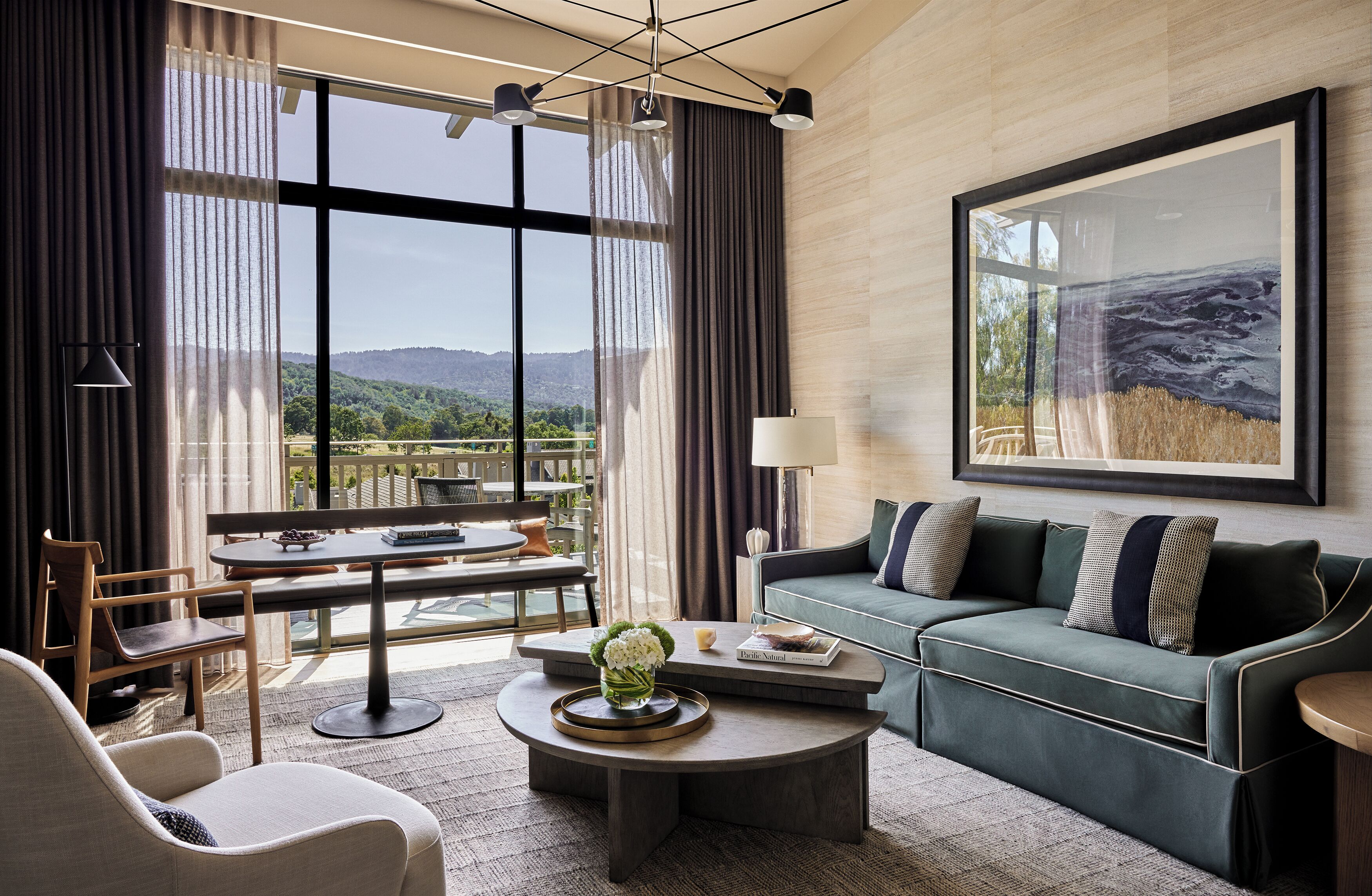 Executive Suite (Rosewood) | Frette Italian sheets, premium bedding, minibar, in-room safe