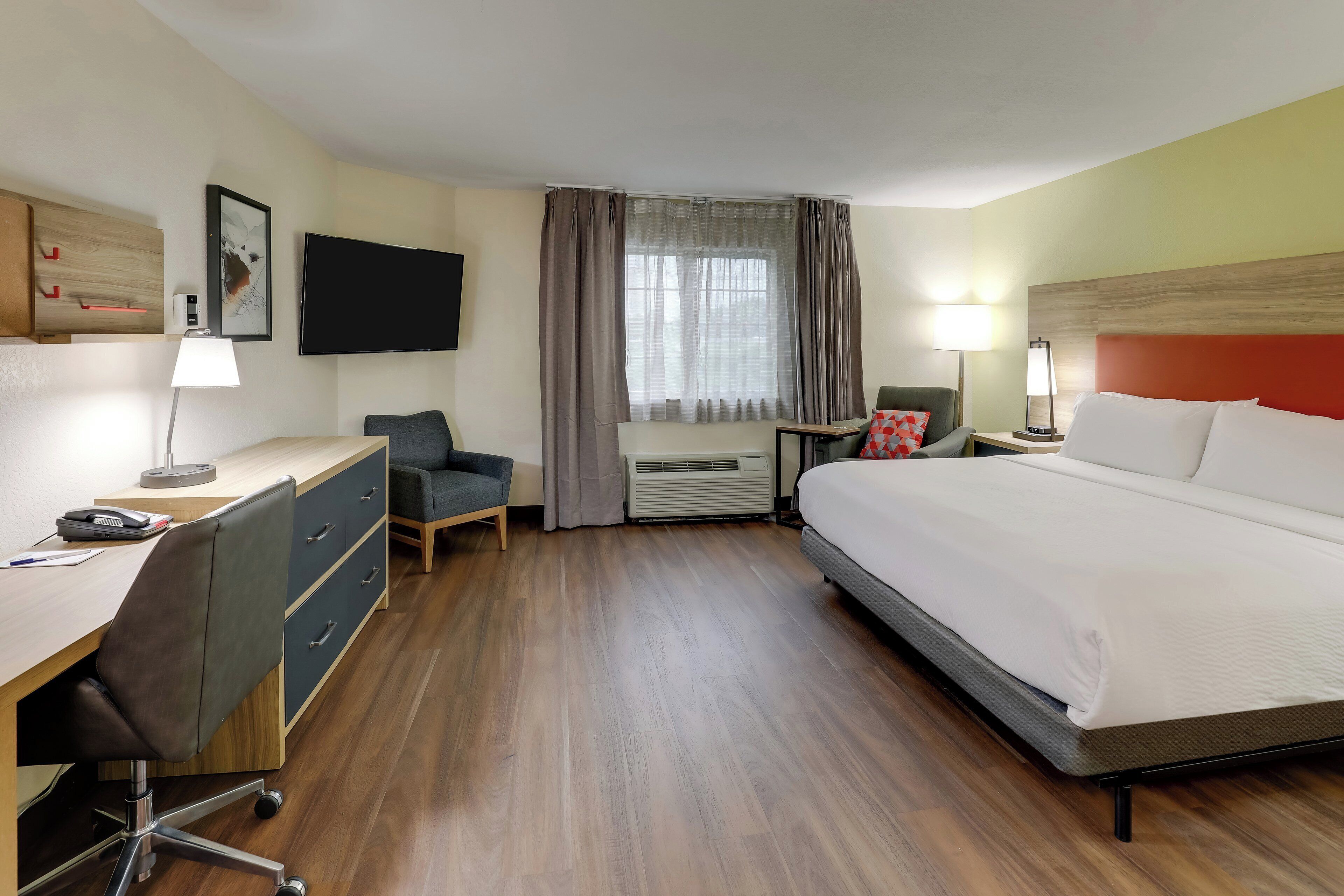 Desk, blackout curtains, iron/ironing board, free WiFi