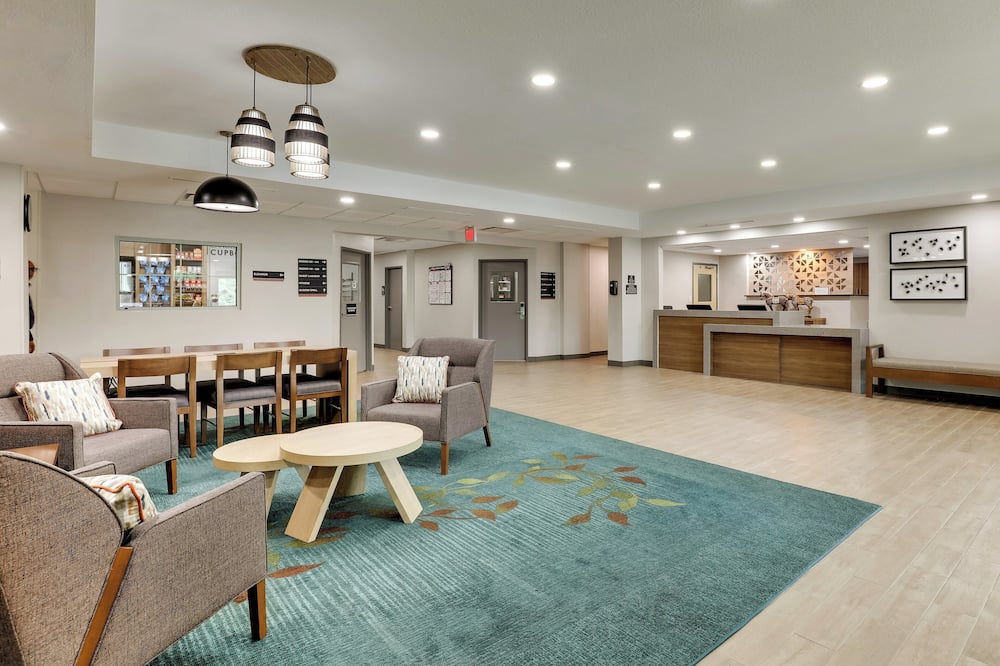 Candlewood Suites Lexington by IHG