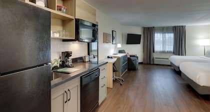 Candlewood Suites Lexington by IHG