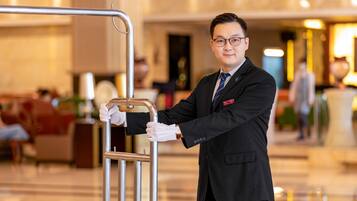 Concierge desk
