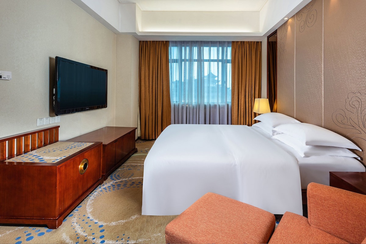Suite, 1 Bedroom, Club lounge access