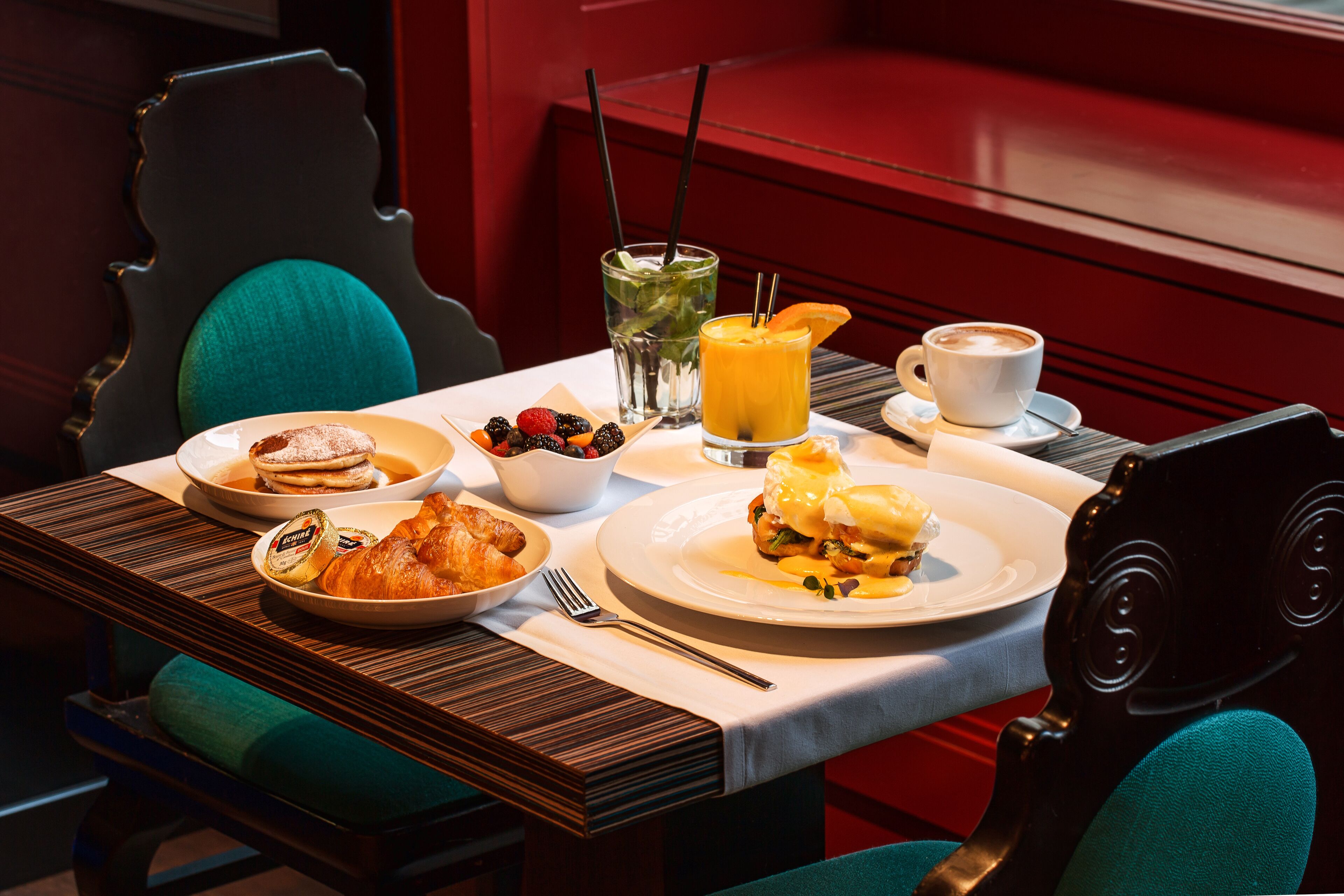 breakfast (eur 20 per person)