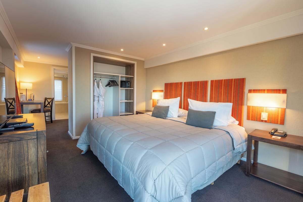 6 habitaciones, ropa de cama de alta calidad y minibar