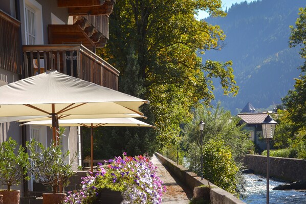 Sundeck - Q! Resort (Kitzbuehel)